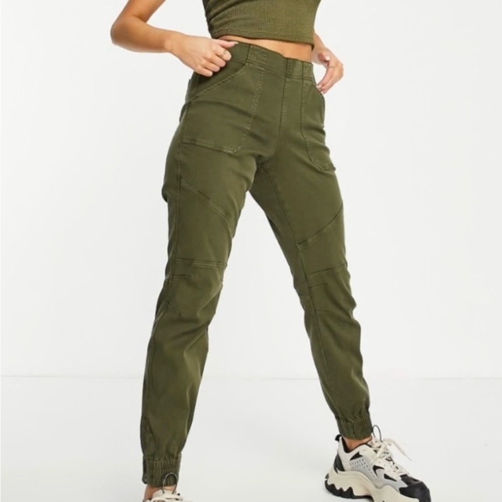 SPANX Olive Joggers Cargo Pants for Women